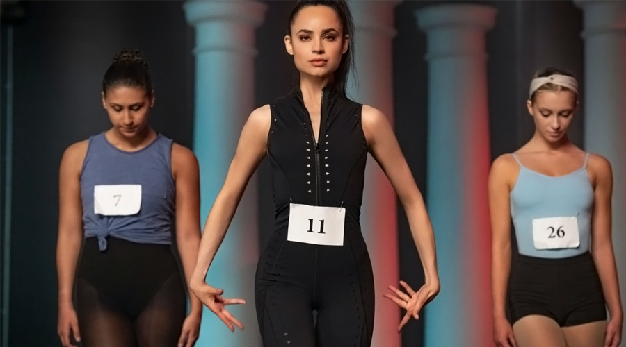 [CRÍTICA] Feel The Beat | Feel The Beat é o novo lançamento da Netflix e promete conquistar seu coração. Se você é fã de filmes musicais para ver em qualquer situação, esse é perfeito para você! | MCarolina.com.br