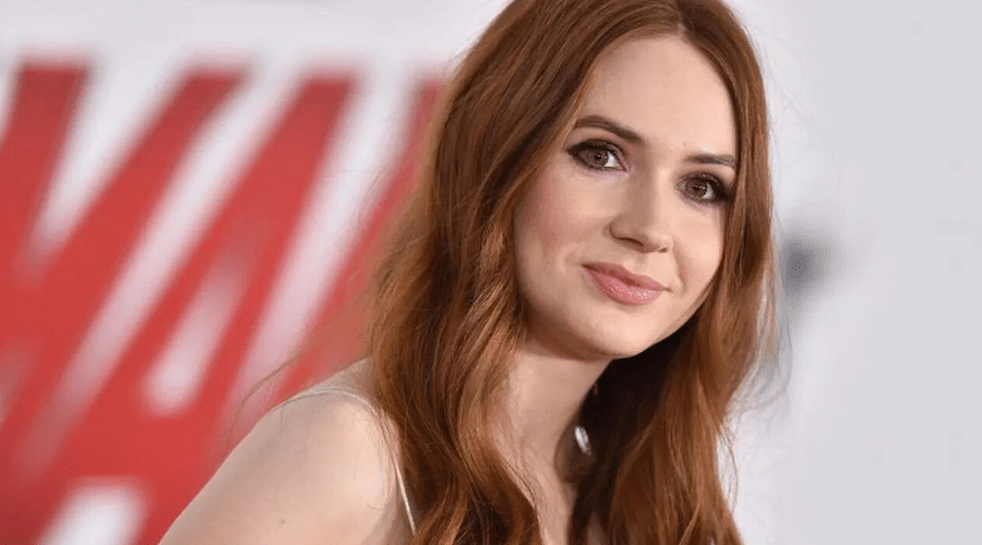 O Hollywood Reporter disse que Margot Robbie vai estrelar o novo'Piratas do Caribe'. Mas é reboot? O Johnny Depp vai estar no elenco? Vem saber! | Karen Gillan em possível reboot? | MCarolina.com.br