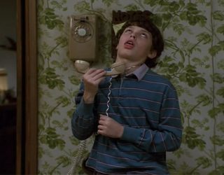 REVIEW: Freaks and Geeks - 1x08 Girlfriends and Boyfriends